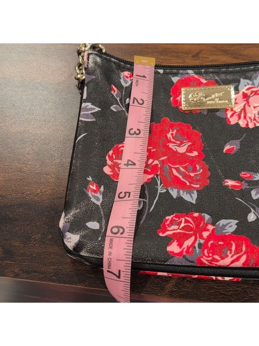 Luv Betsy By Betsy Johnson Crossbody Bag,Purse, Small 7"By 6.5" ,21" Handle Drop - Picture 7 of 9